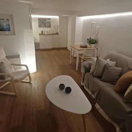 Apartment The Owl Nest Modern And Cozy Place In The Historical Center *