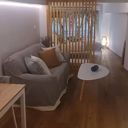 The Owl Nest Modern And Cozy Place In The Historical Center Αθήνα